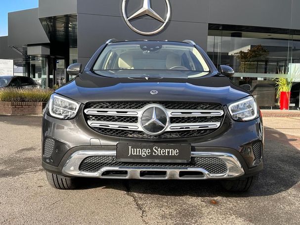 Mercedes-Benz GLC 300 e 235 kW image number 3