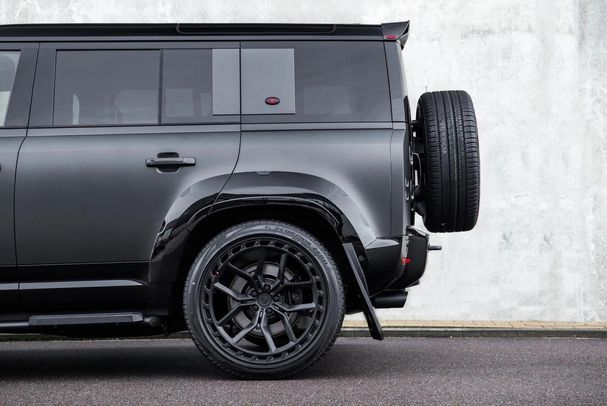 Land Rover Defender 386 kW image number 13