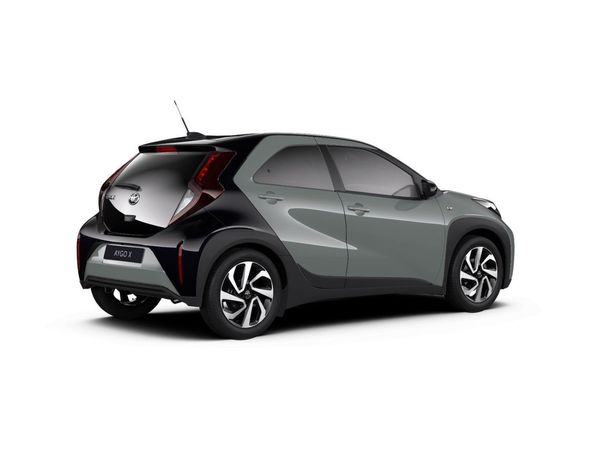 Toyota Aygo X 1.0 VVT-i 53 kW image number 2