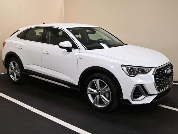 Audi Q3 35 TFSI S tronic S-line 110 kW image number 2