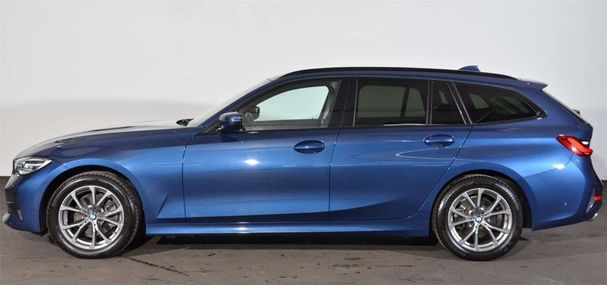 BMW 320d Touring xDrive 140 kW image number 3