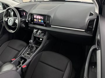 Car image 26