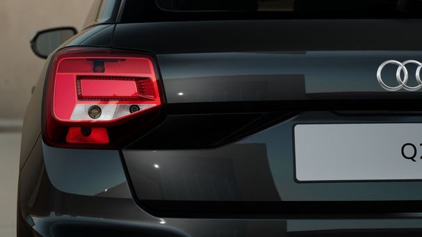 Audi Q2 30 TFSI S-line 81 kW image number 10