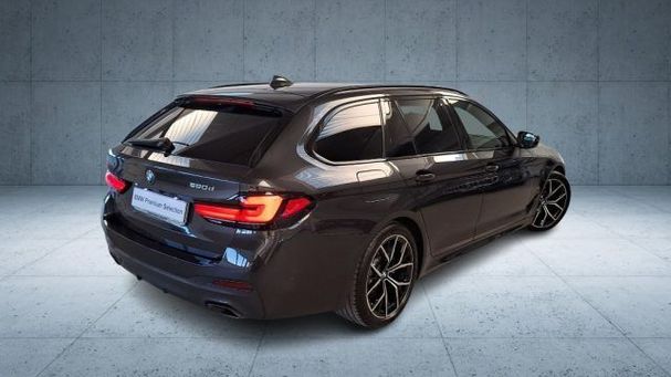 BMW 520d Touring 140 kW image number 2