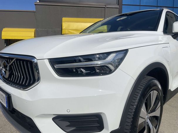 Volvo XC40 T4 Inscription 155 kW image number 16