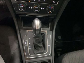 Car image 35