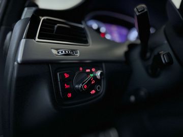 Car image 41