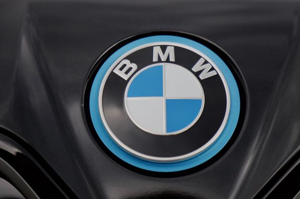 BMW i4 M50 400 kW image number 10