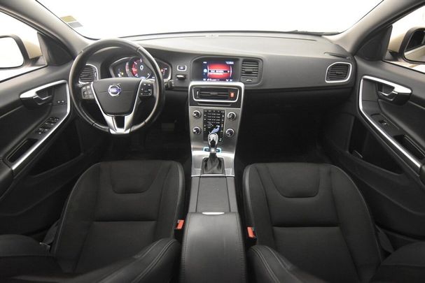 Volvo V60 AWD D5 172 kW image number 9