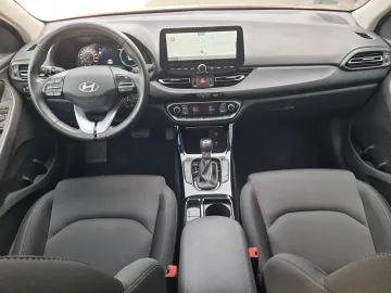 Car image 24