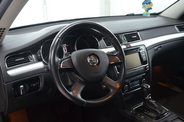 Skoda Superb 2.0 TDI DSG Exclusive 103 kW image number 14