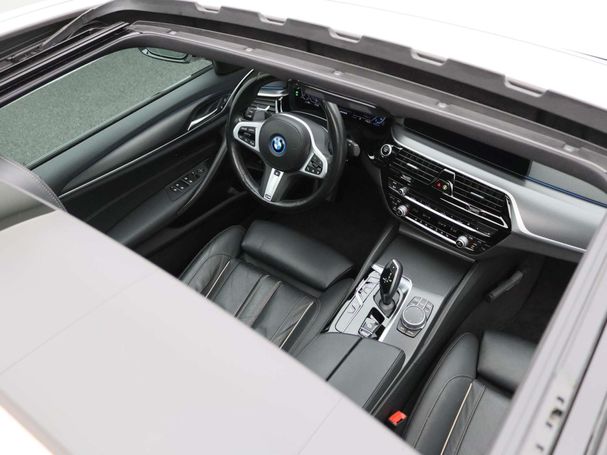 BMW 530 e 215 kW image number 48