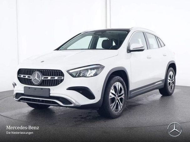 Mercedes-Benz GLA 180 100 kW image number 1