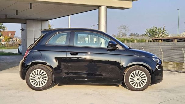 Fiat 500 e 70 kW image number 4