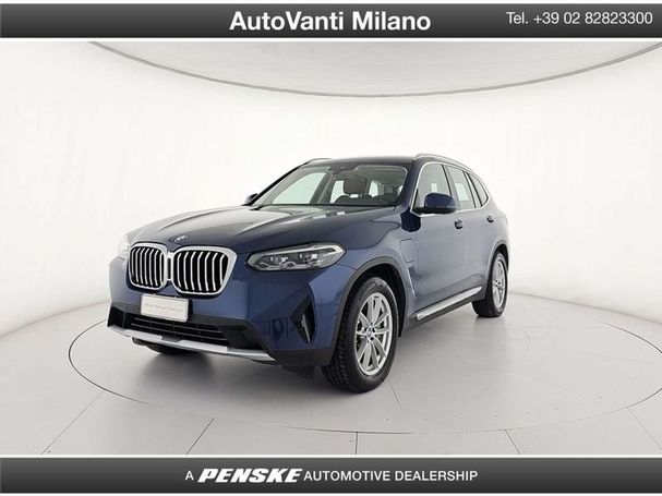 BMW X3 xDrive30e 215 kW image number 1