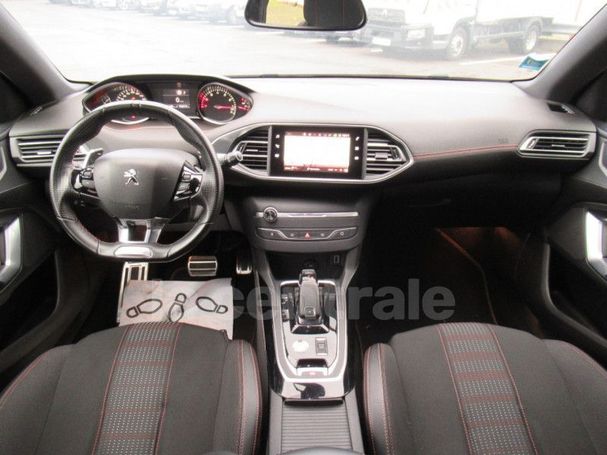 Peugeot 308 1.2 PureTech 130 96 kW image number 5