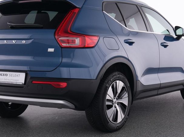 Volvo XC40 Plug-in Hybrid T4 Plus Bright 155 kW image number 11