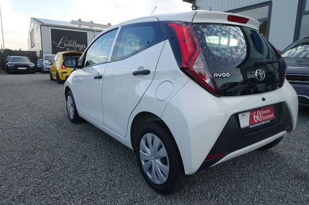 Toyota Aygo X 1.0 53 kW image number 18