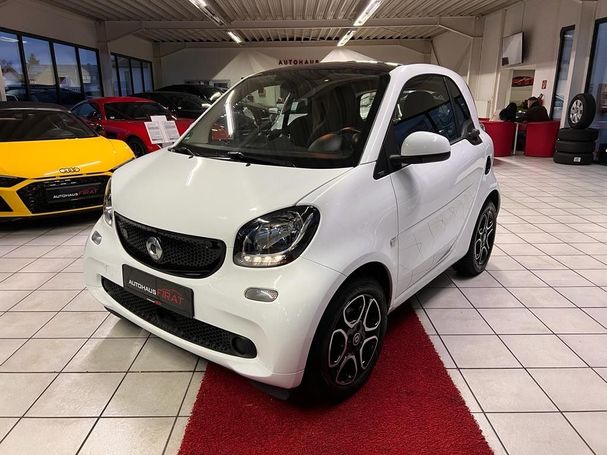 Smart ForTwo coupe EQ 60 kW image number 1