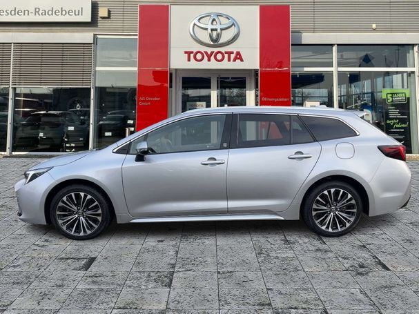 Toyota Corolla 1.8 Hybrid Touring Sports 103 kW image number 3