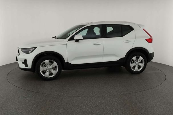 Volvo XC40 B3 Core 120 kW image number 30