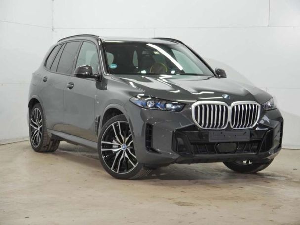 BMW X5 xDrive 360 kW image number 2