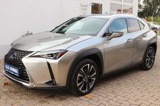 Lexus UX 250h 135 kW image number 1