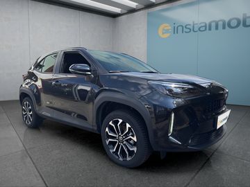 Car image 2