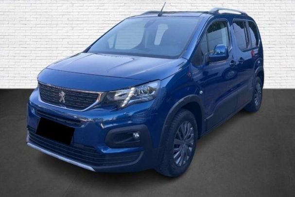 Peugeot Rifter BlueHDi 130 EAT8 Allure 96 kW image number 4