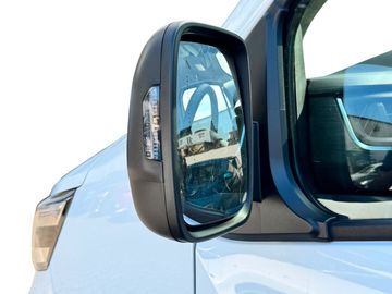 Car image 49