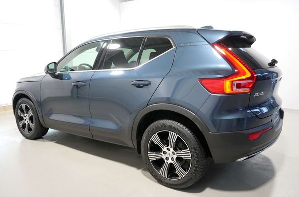 Volvo XC40 D4 AWD Inscription 140 kW image number 4