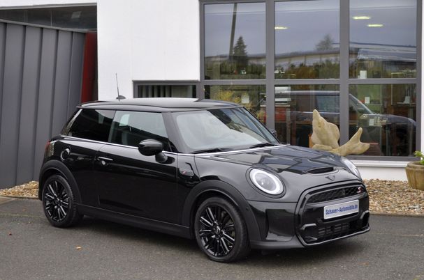 Mini Cooper S Mini Premium 131 kW image number 3