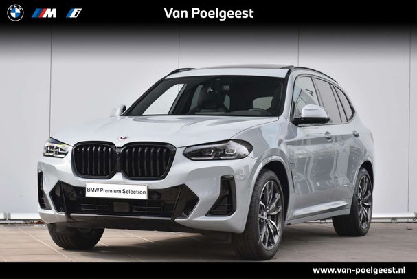 BMW X3 xDrive30e 215 kW image number 1