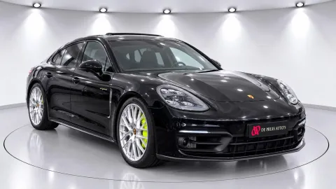 Car image 32