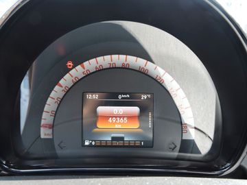 Car image 30