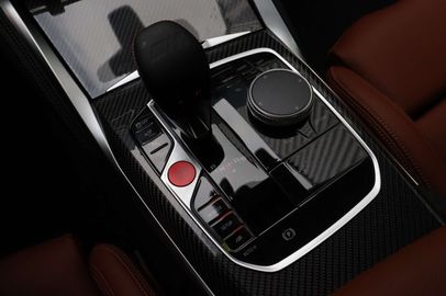 Car image 37