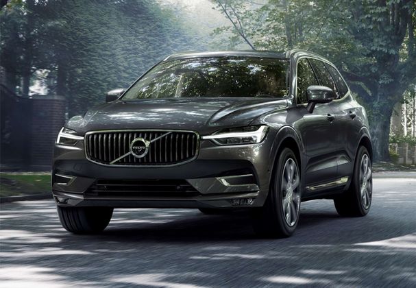 Volvo XC60 B4 Plus Dark 145 kW image number 1