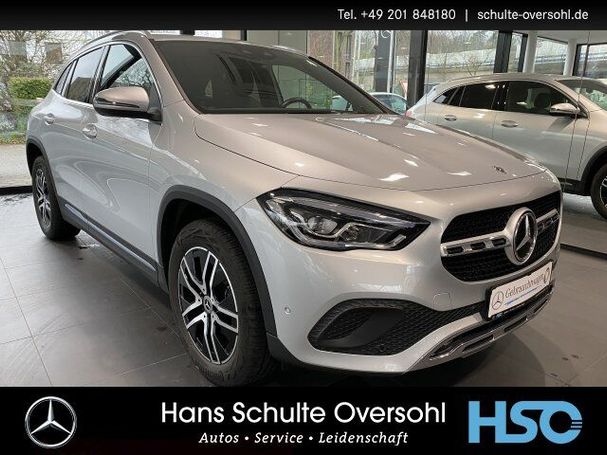 Mercedes-Benz GLA 180 100 kW image number 1