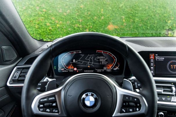 BMW 330i Touring 190 kW image number 29