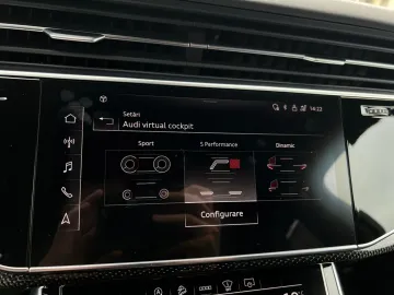 Car image 40