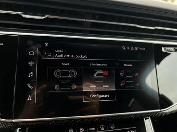 Car image 40