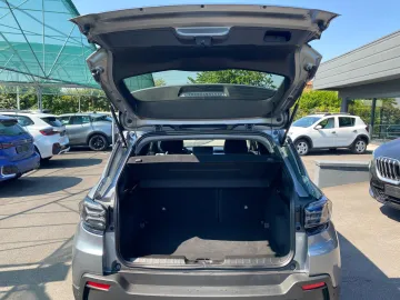 Car image 28
