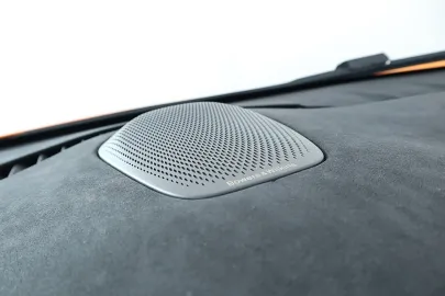 Car image 43