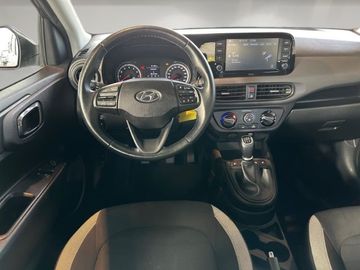 Car image 10