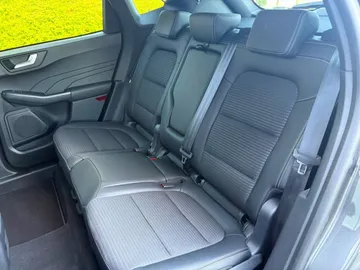 Car image 41