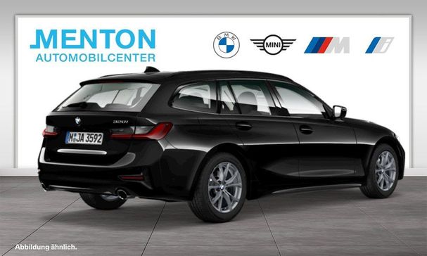 BMW 320i Touring Sport Line 135 kW image number 2