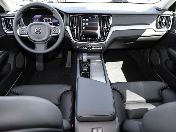 Volvo V60 B3 Core 120 kW image number 3