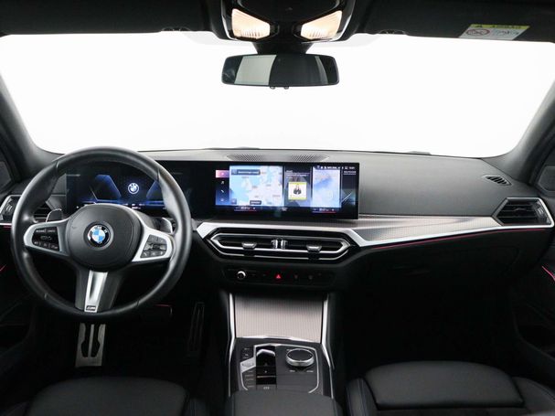 BMW 320i 135 kW image number 14