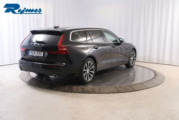 Volvo V60 B4 Momentum 145 kW image number 2