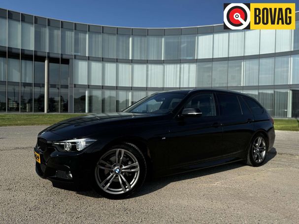 BMW 320i Touring 135 kW image number 1